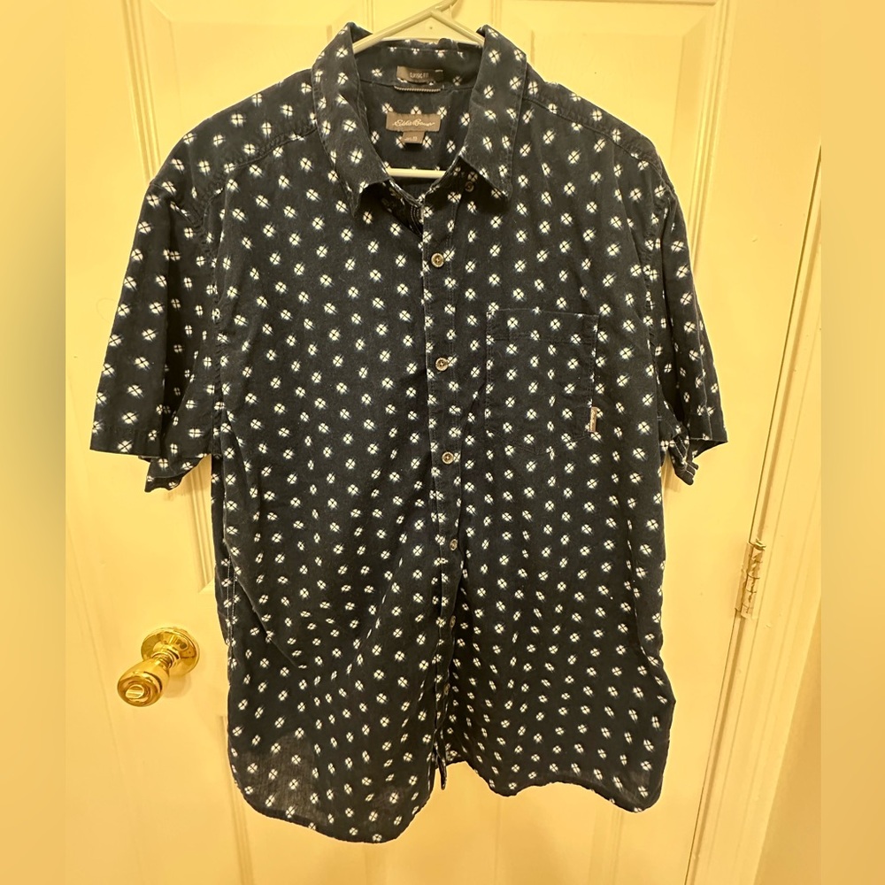 Men’s XL Eddie Bauer Classic Fit Button Up Shirt